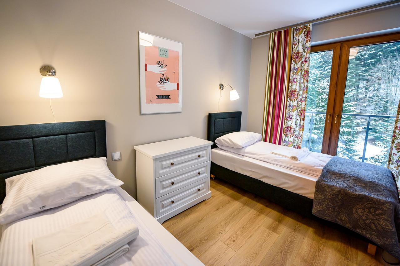 Apartamenty Sun & Snow Bukowa Dolina Криница-Здруй Екстериор снимка